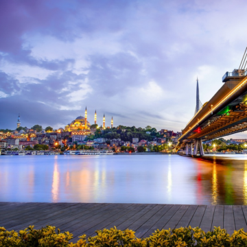クルーズと豪華寝台列車：パリからイスタンブールへ<br>Cruise & Rail:  Paris to Istanbul